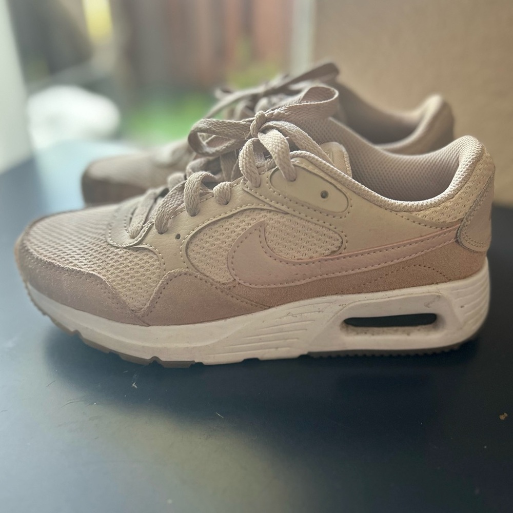 ❌ SOLD ❌ Nike Air Max (Fossil Stone)